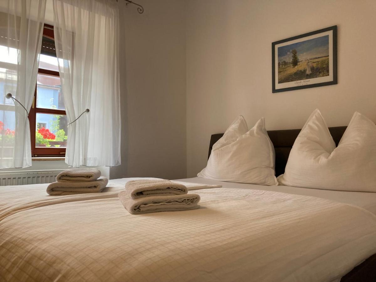 Guesthouse Mikulas Mikulov - Free Parking In The City Center Exterior photo